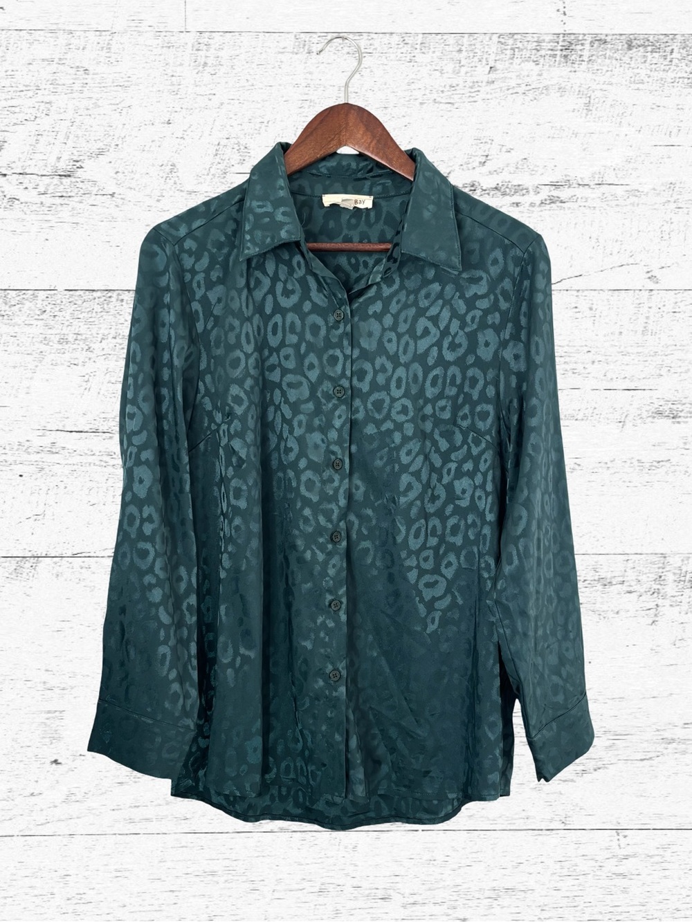 Vanilla Bay Teal Leopard-Print Button Down Shirt